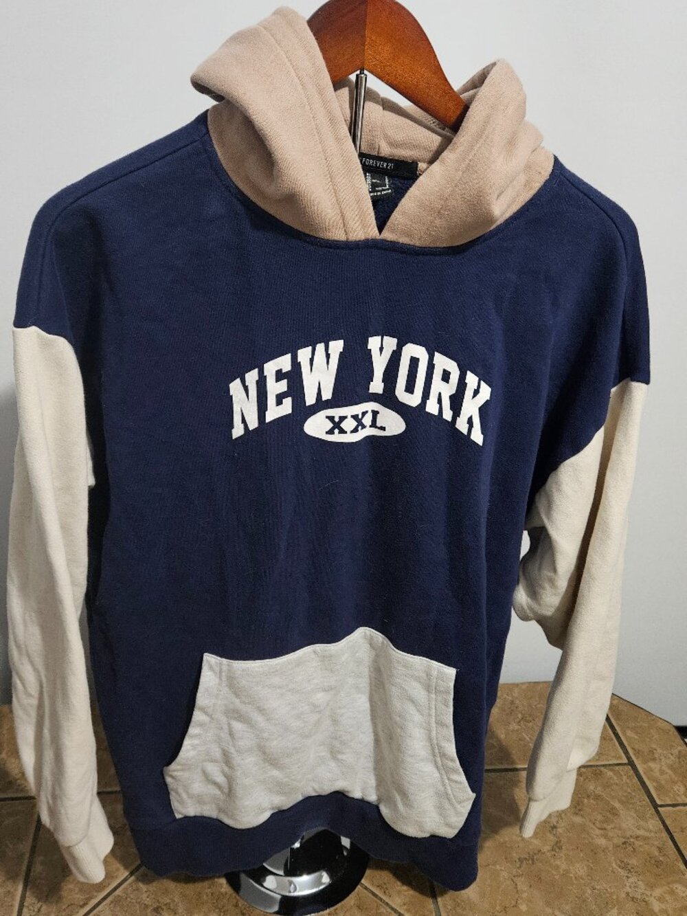 Forever 21 Multi Color Pull Over Hooded New York Sweatshirt Sz L